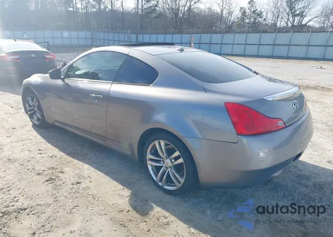 2009 Infiniti G37 Journey z USA, uszkodzony, nr VIN JNKCV64E89M601863